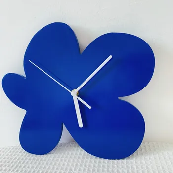 תוספות רטרו קליין כחול שעון קיר צורת הפרח שקט אילם שעונים נורדי סטודיו עיצוב הבית פסלונים שולחניים קישוטים צילום אביזרים